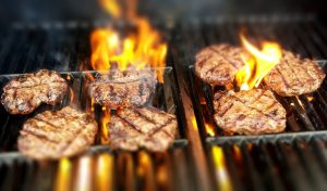Lire la suite à propos de l’article Comment dénicher le meilleur barbecue pour vous ?