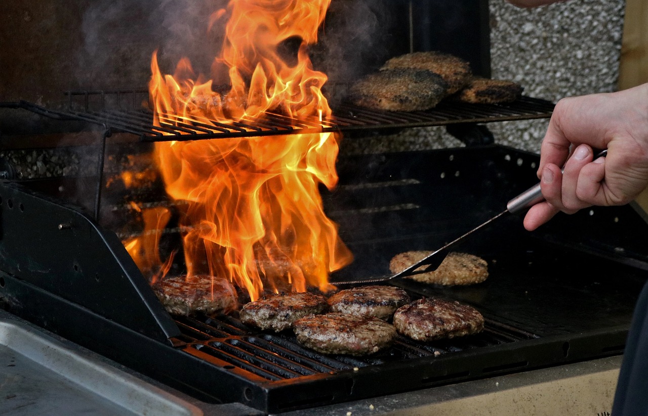 Lire la suite à propos de l’article Top 5 des meilleurs barbecues à gaz pour les grands rassemblements